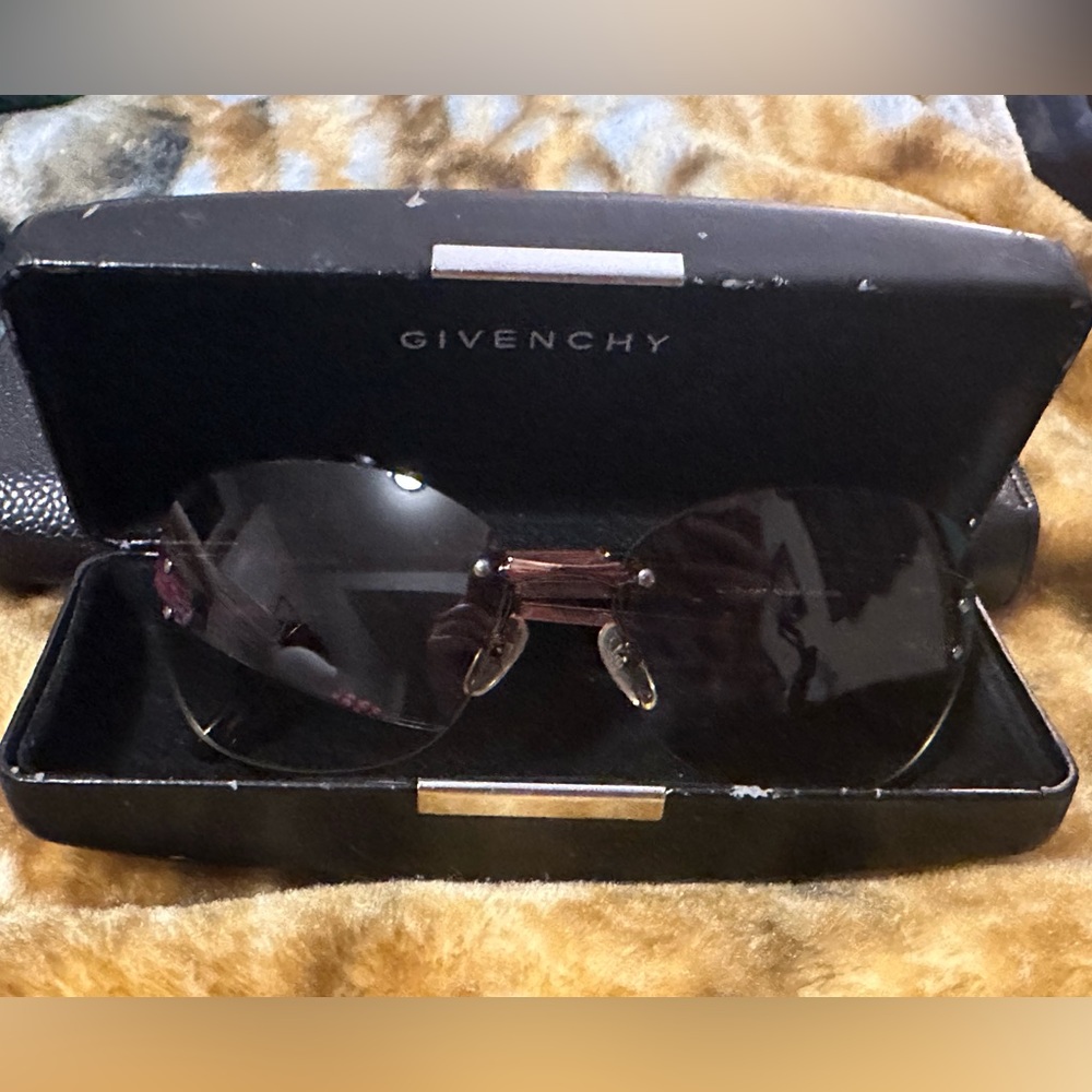 Givenchy Sunglasses w/ case